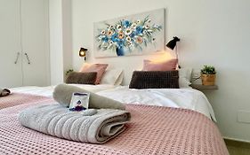 Benalmadena Studio Home With Sea View, Very Near The Beach